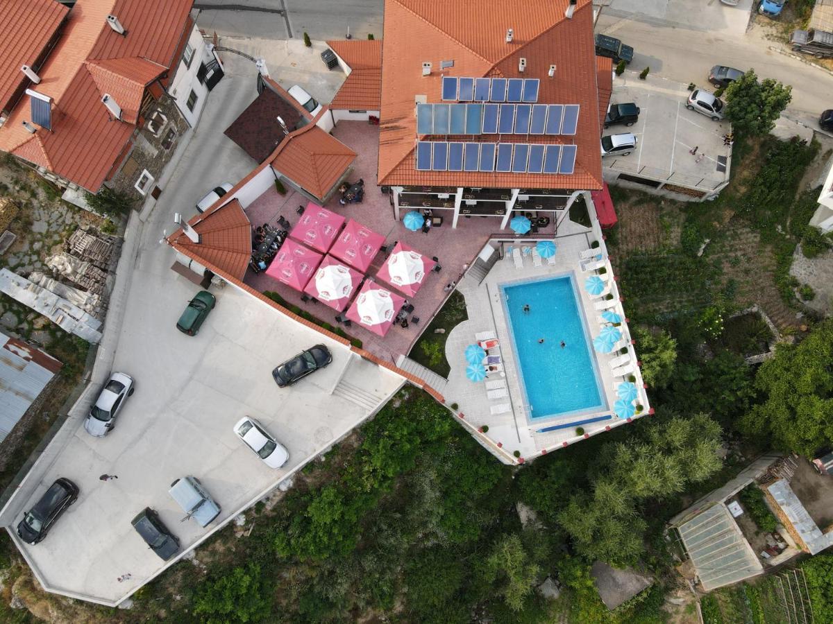 Hotel Deyanira Gorno Dryanovo Buitenkant foto