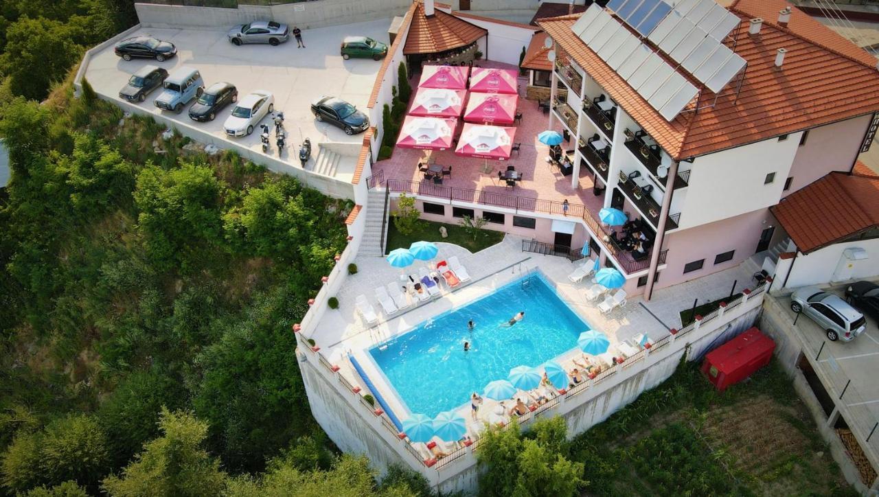 Hotel Deyanira Gorno Dryanovo Buitenkant foto