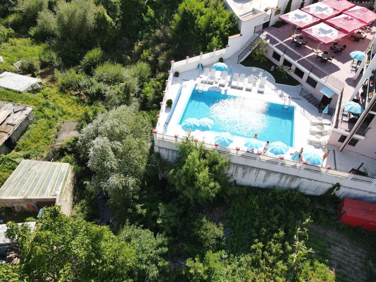 Hotel Deyanira Gorno Dryanovo Buitenkant foto