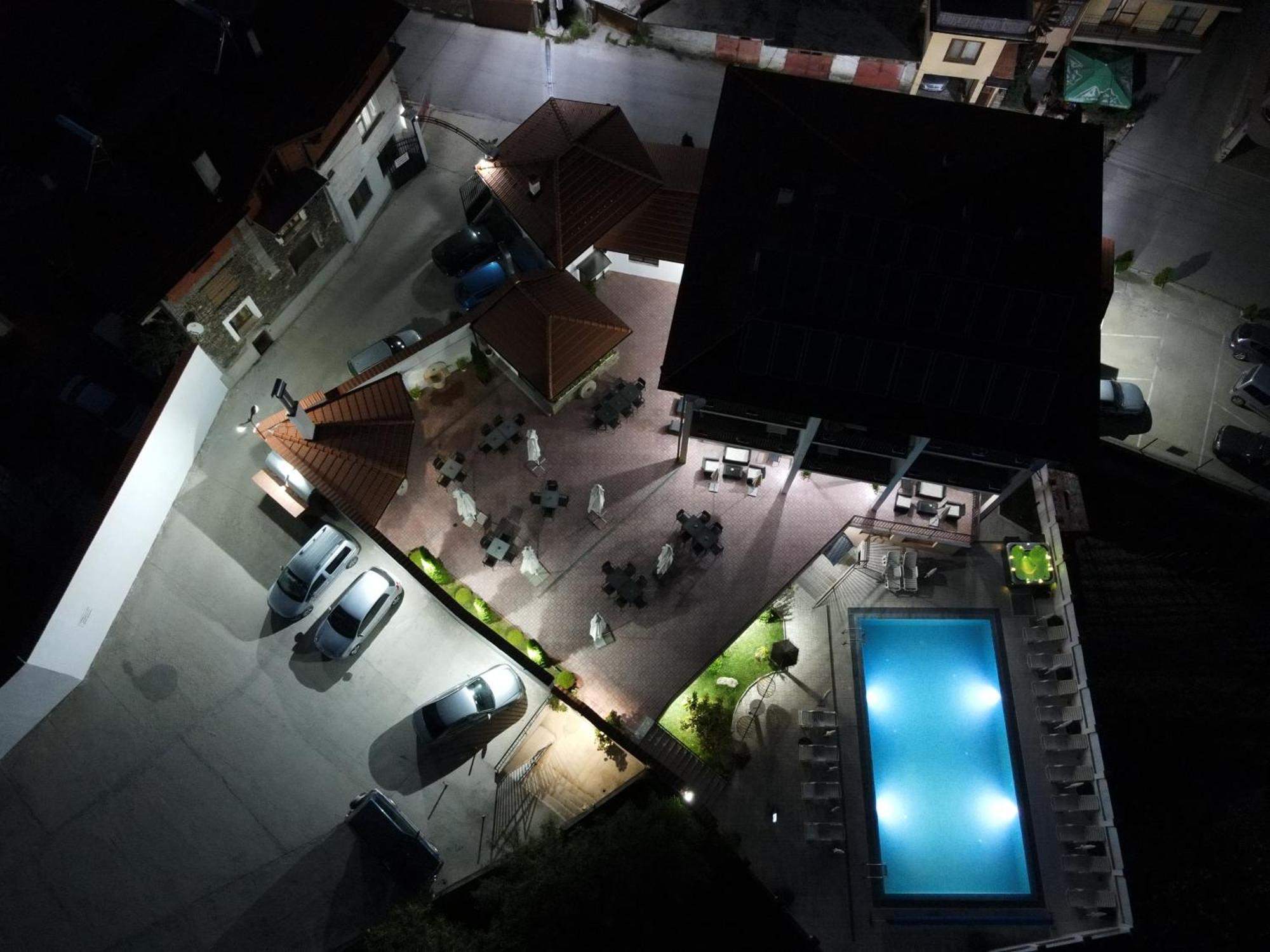 Hotel Deyanira Gorno Dryanovo Buitenkant foto