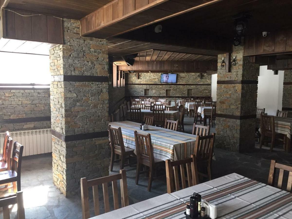 Hotel Deyanira Gorno Dryanovo Buitenkant foto