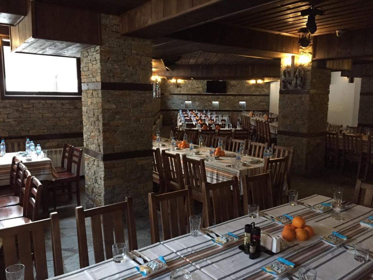 Hotel Deyanira Gorno Dryanovo Buitenkant foto